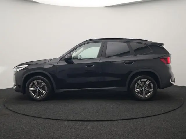 BMW X1 xDrive25e PHEV 245pk Dealer O.H. | Camera | Widescreen Navi | Apple Carplay | Park Assist | L...