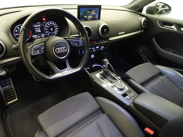 Audi A3 Sportback 1.4 e-tron Pro Line S Aut- Facelift, Virtual Cockpit, Sport Interieur, Xenon led M...