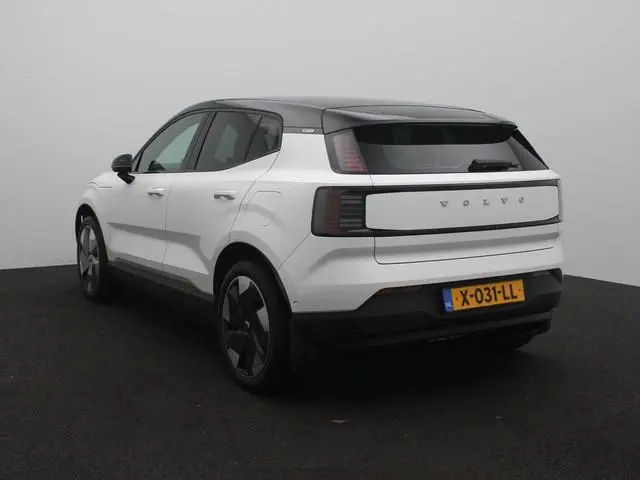 Volvo EX30 Single Motor Extended Range Ultra 69 kWh | Apple Carplay/Android Auto | Cruise Control |...