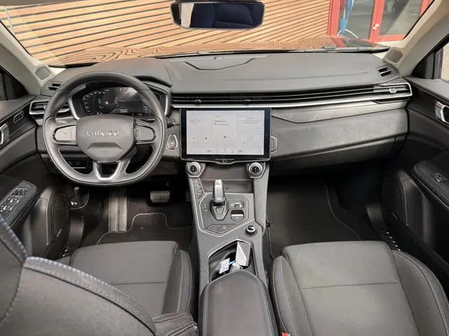 Lynk & Co 01 1.5 Navi / Panodak / 360 Camera / Clima / Stoelverwarming