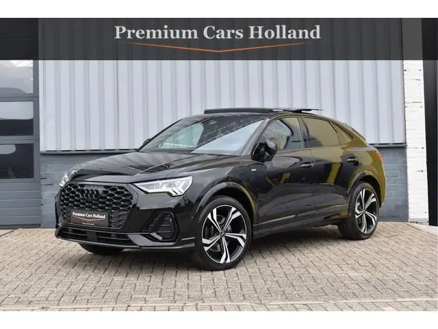 Audi Q3 Sportback 45 TFSI e S-Line 245 Pk Pano Vol Leder Matrix ACC Keyless 360 Camera Sfeer 20 Inch