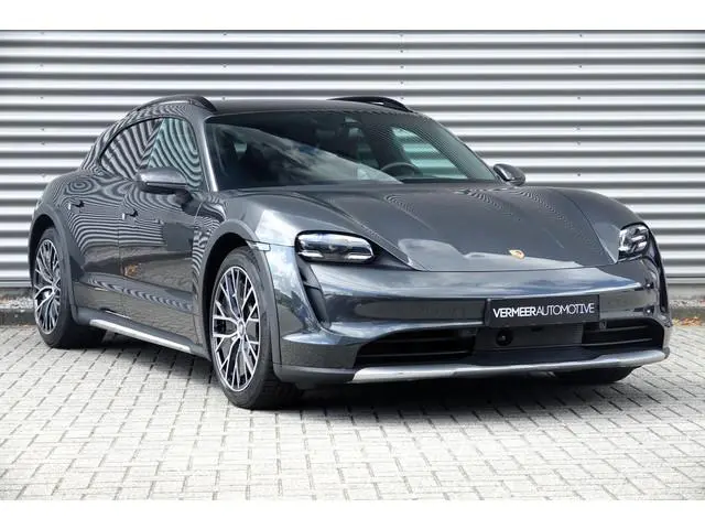 Porsche Taycan Cross Turismo 4 93 kWh | Sport Chrono | Panodak | Approved | Ventilatie |  Bose | Luc...