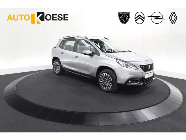 Peugeot 2008 PureTech 110 Blue Lion | Trekhaak | Apple Carplay | Parkeersensoren