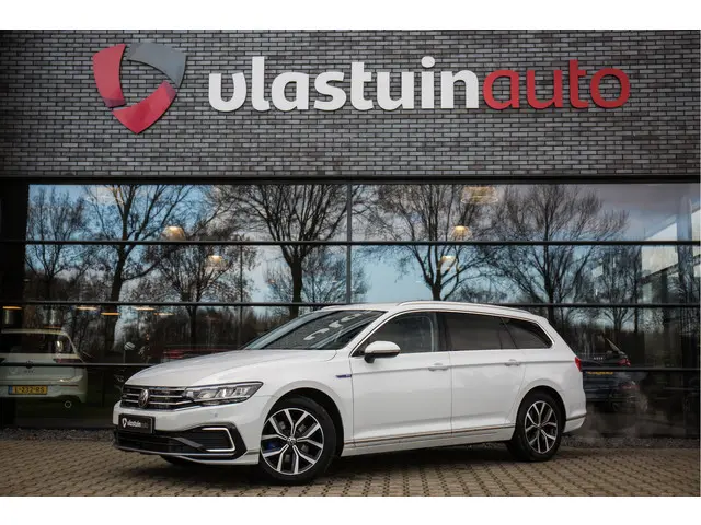 Volkswagen Passat Variant 1.4 TSI PHEV GTE Business , SoH 94%, Adaptive cruise, Trekhaak, Carplay, C...
