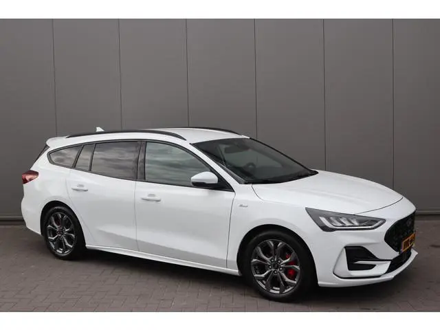 Ford Focus Wagon 125PK EcoB. Hybrid ST Line Gr.-Navi/Adapt.-cruise/Camera/Winter-pack