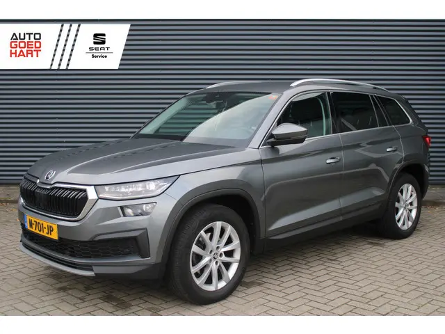 ŠKODA Kodiaq 1.5 TSI Business Facelift Trekhaak Virtual-Cockpit Camera Full-Led DAB+