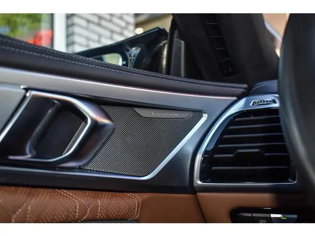 BMW M8