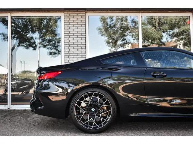 BMW M8