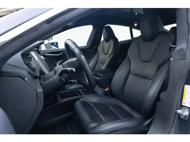Tesla Model S Long Range | NL Auto |