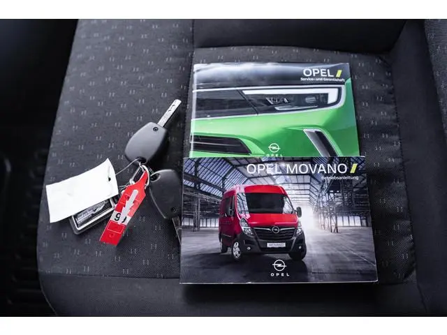Opel Movano