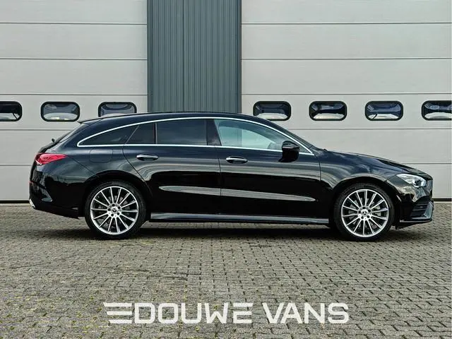 Mercedes-Benz CLA-Klasse 250e AMG Line Shooting Brake Memory Trekhaak LED Ambiente Verli. Camera