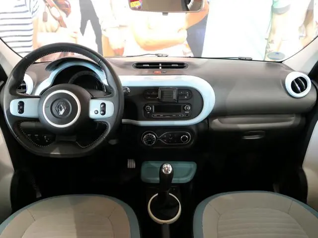 Renault Twingo 1.0 SCe Limited | Chic-uitvoering | Cruise | Sensor achter | Bluetooth