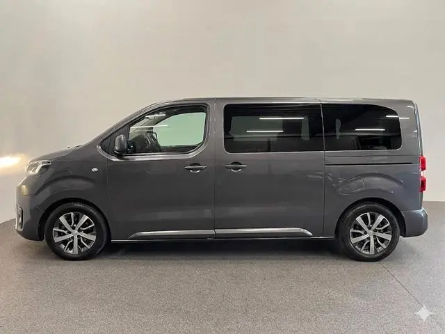 Toyota pro-ace