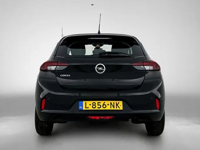 Opel Corsa 1.2 Edition | 75pk | Navigatie | Parkeersensoren Achter |