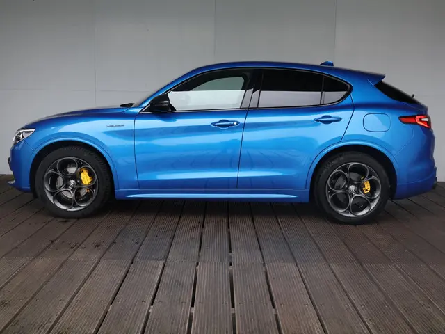 Alfa Romeo Stelvio 2.0 T AWD Veloce 280 pk | Sportstoelen | Adap. Cruise Control | Schakelflippers |...