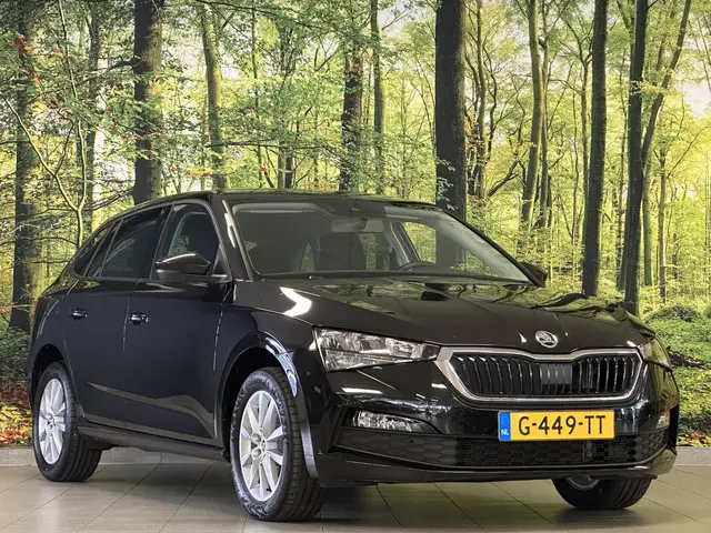 ŠKODA Scala 1.0 TSI Ambition | Cruise Control | Parkeersensoren Achter | Apple Carplay/Android Auto...