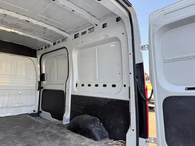 Maxus eDeliver9