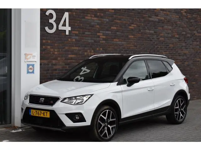 SEAT Arona 1.0 TSI FR ECC 18"LMV NAVI LED