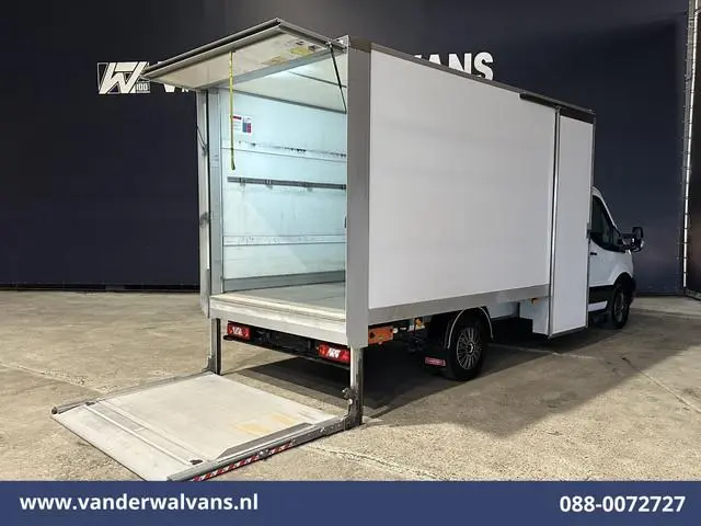Ford Transit 2.0 TDCI 131pk Bakwagen 1003kg laadvermogen Laadklep Zijdeur Euro6 Airco | Navigatie |...