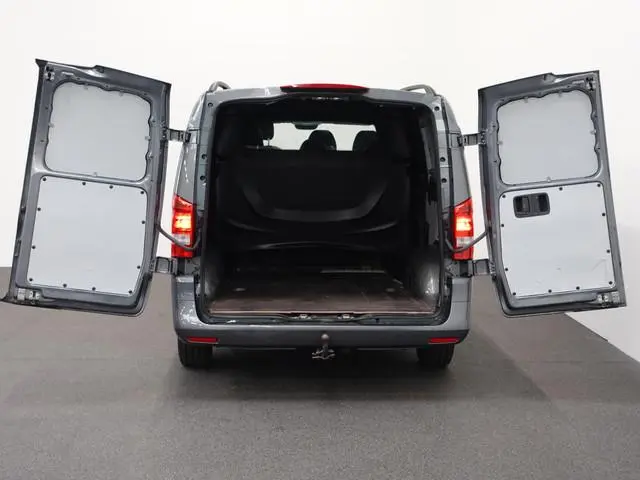 Mercedes-Benz Vito 114 CDI Automaat Dubbele Cabine 6-zits Navigatie Apple Carplay Trekhaak Cruise co...
