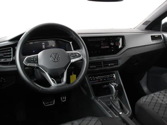 Volkswagen Polo 1.0 TSI R-Line Automaat Camera Digitale Cockpit Parkeer sensoren Adaptive Cruise con...