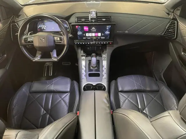 DS 7 Crossback 1.6 PureTech So Chic 225pk 18"/Panoramadak/DS Inspiratie RIVOLI/DS Active LED Vision/...