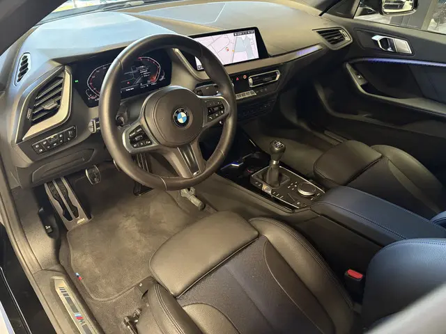 BMW 2-serie Gran Coupé 218i High Executive Cruise, Led, Navi, M-Sport