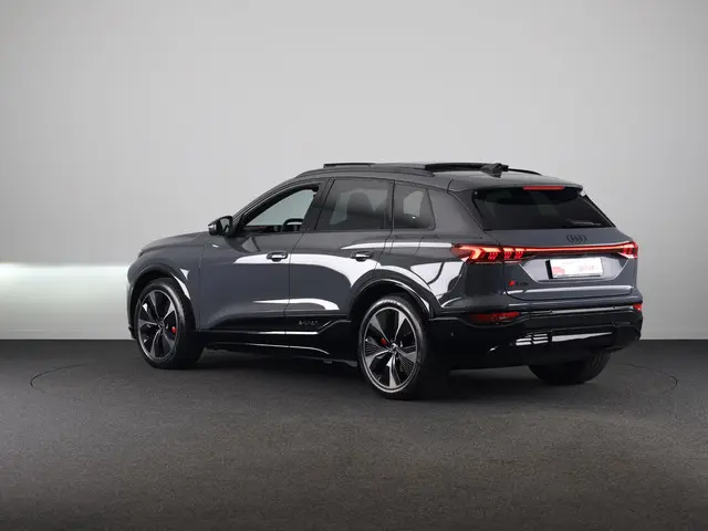 Audi SQ6 e-tron quattro 100 kWh 490pk | Panoramadak | B&O Audio | Electrisch verstelbare voorstoelen...