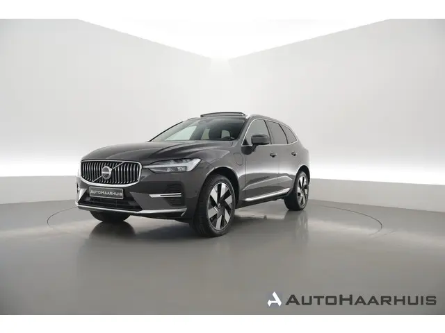Volvo XC60 2.0 T8 Plug-in hybrid AWD Ultimate Bright |SOH 98.5% | Pano | H&K Audio | Stoel-Stuurverw...