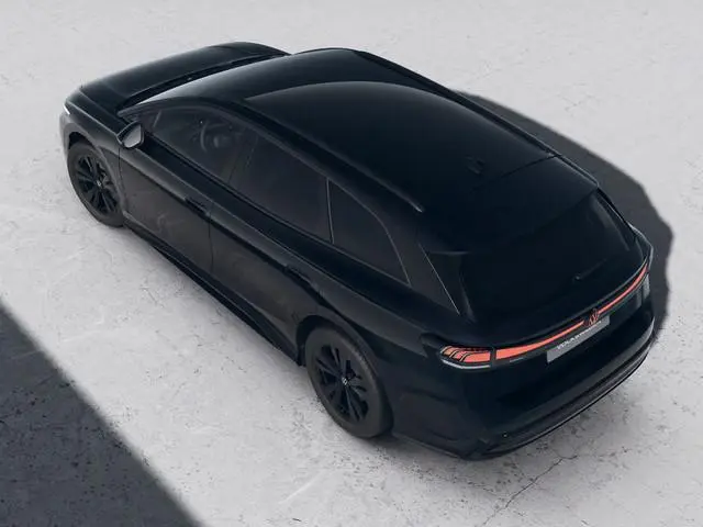 Volkswagen ID.7 Limited Edition Plus 77 kWh accu 210 kW / 286 PK V  / Massage / Carplay / Trekhaak