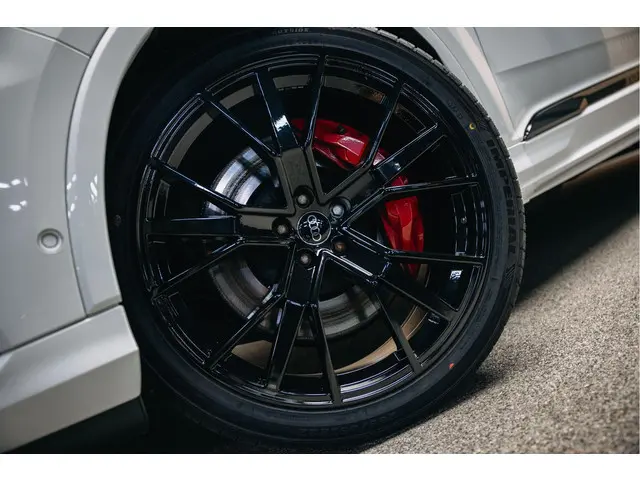 Audi Q7 55 TFSI e quattro Pro Line | Pano | Trekhaak | Luchtvering | B/O | 360 camera |