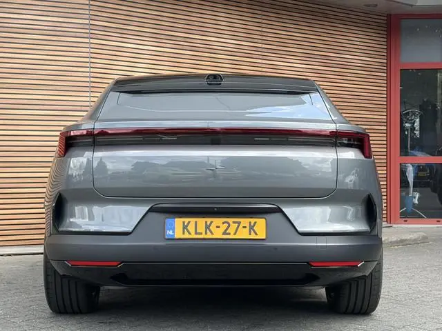 Polestar 4