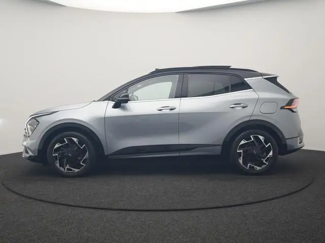 Kia Sportage 1.6 T-GDi Hybrid MHEV GT-Line 180pk Dealer O.H | Trekhaak Afn. | Panodak | Adaptive Cru...