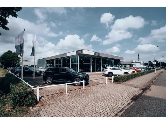 Volvo V40 Cross Country 1.5 T3 Dynamic Edition Navi / Led / Clima / Cruise / Audio / LM-Velgen