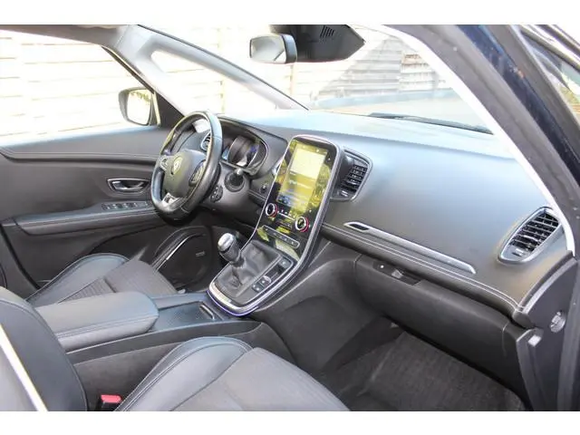 Renault Scénic