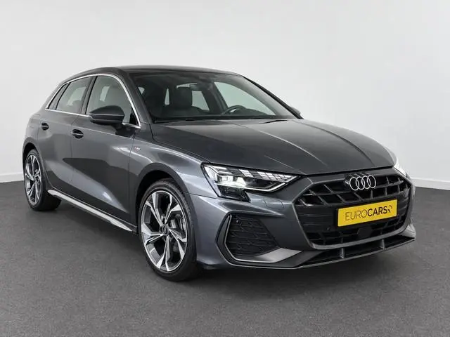 Audi A3 Sportback 40 TFSI e 204pk Automaat S-Line edition Comfort pakket Plus Lichtmetalen Velgen 18...