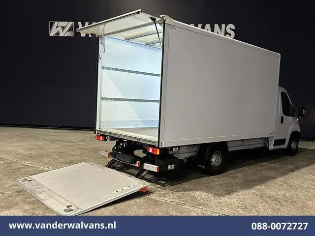 Peugeot Boxer 2.2 BlueHDi 141pk Bakwagen 436cm Lang Laadklep Euro6 Airco | 1055kg laadvermogen | Cam...