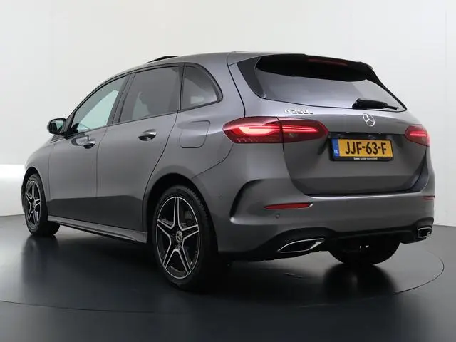 Mercedes-Benz B-klasse 250 e Business Solution AMG | Pano | Keyless | Sfeerverlichting