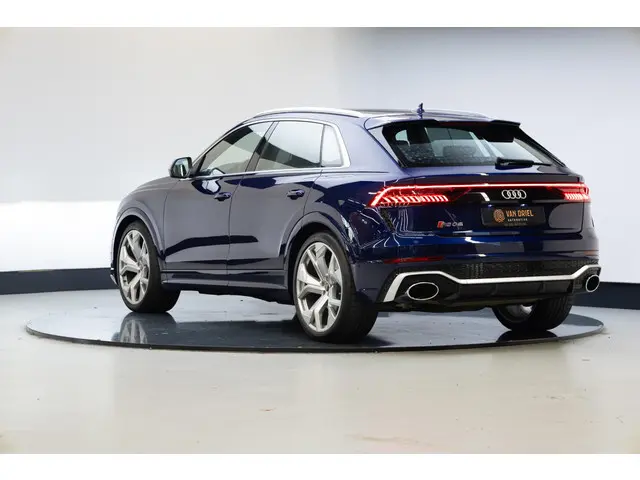 Audi Q8 4.0 TFSI RS Q8 quattro | B&O Advanced | Audi exclusive Leder | City | Tour | Parking | Panor...