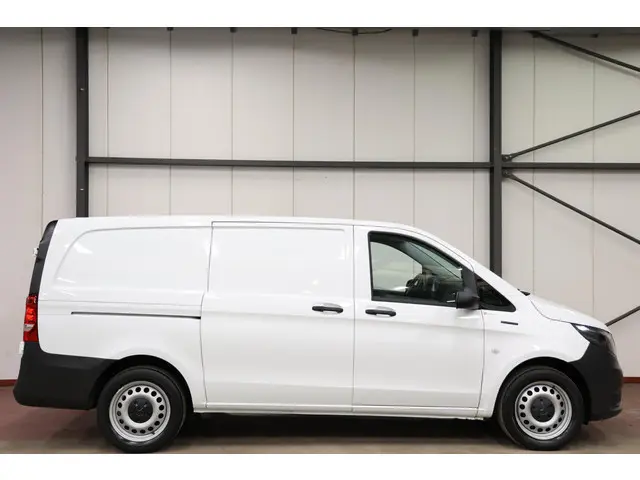 Mercedes-Benz eVito