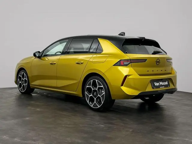Opel Astra 1.6 Turbo Plug In Hybrid Ultimate NEW ASTRA | DEMONSTRATIEMODEL | Panodak | Suede Bekledi...