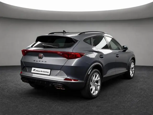 CUPRA Formentor 1.4 TSI 204pk DSG e-Hybrid Essential Limited · Panoramadak · Camera · Elek. Achterkl...
