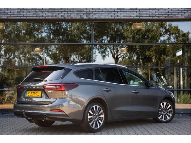 Ford Focus Wagon 1.0 EcoBoost Hybrid Titanium X , Cruise, B&O, Trekhaak, Camera, Carplay,