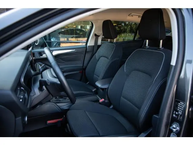 Ford Focus Wagon 1.0 EcoBoost Hybrid Titanium X , Cruise, B&O, Trekhaak, Camera, Carplay,