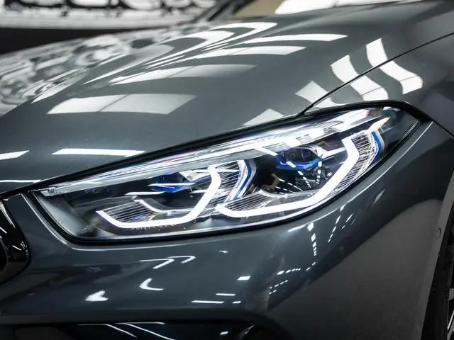 BMW M8