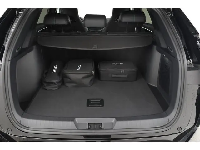 BYD SEAL U