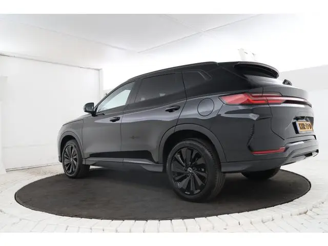 BYD SEAL U