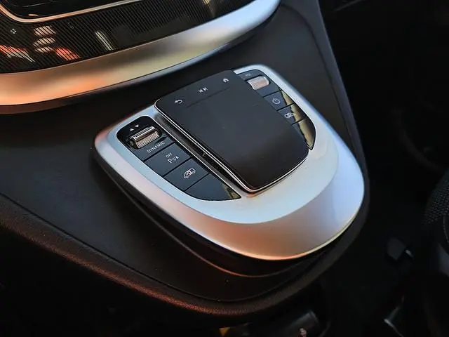 Mercedes-Benz EQV