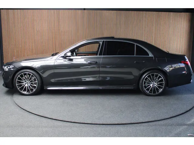 Mercedes-Benz S-klasse 580 e Lang AMG Line Full options! HUD Burmester Achterasbesturing Massage voo...