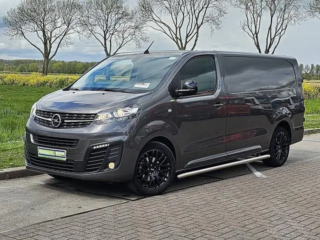 OPEL VIVARO 2.0 ac automaat euro6